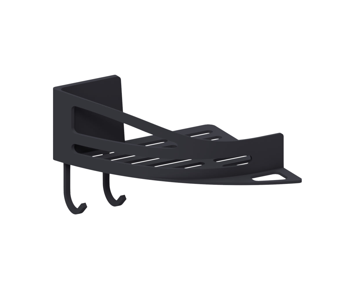 Eckige, schwarz matte  Duschablage aus Metall mit Haken an der Unterseite, ideal zur Wandmontage. Die Ablage hat moderne, geschwungene Linien und ist zur Aufbewahrung von Duschutensilien gedacht.