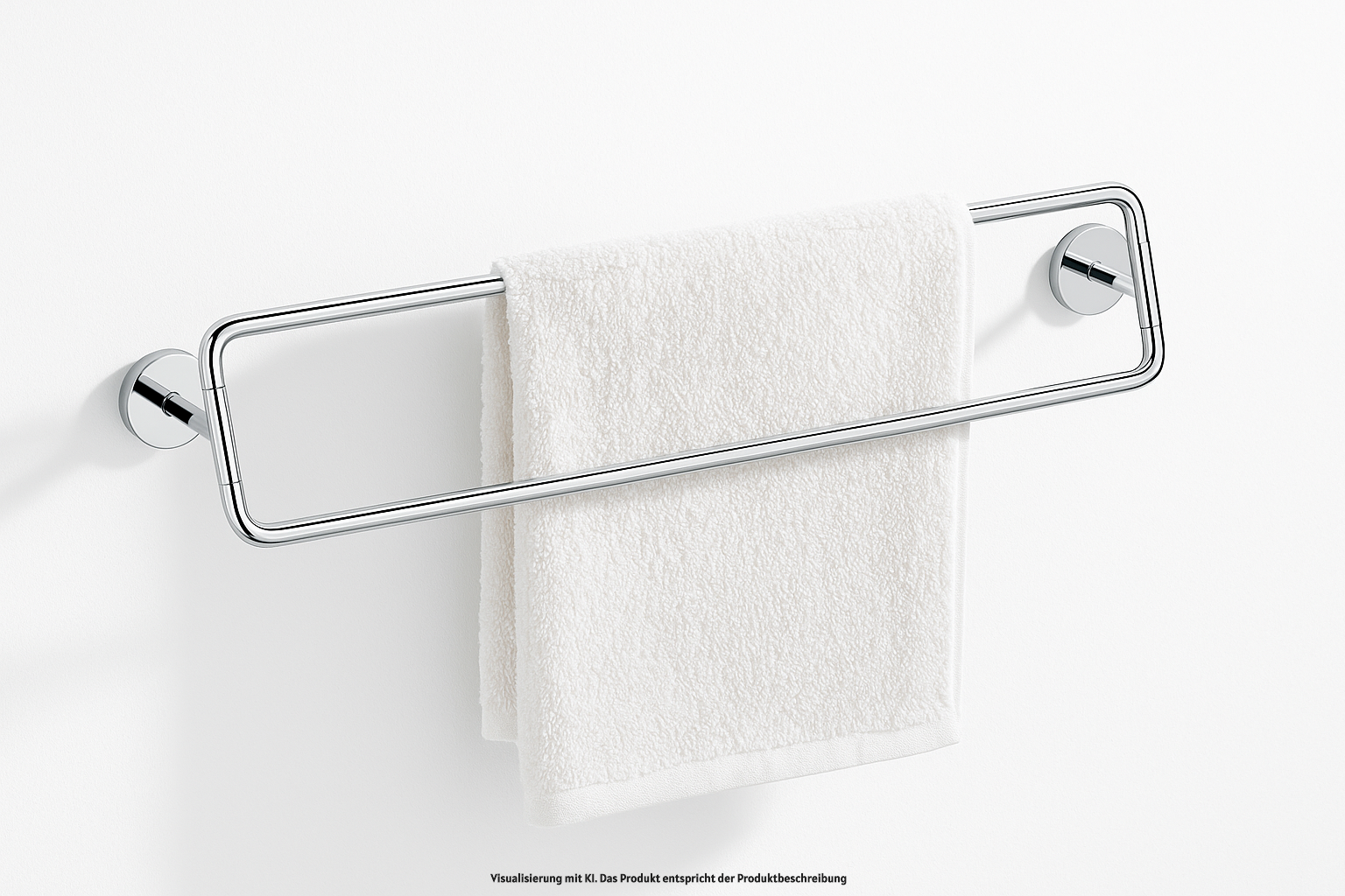 Giese Manufaktur Badetuchhalter: Hochwertige Handtuchstange aus glänzendem Chrom mit Handtuch in minimalistischem, rechteckigem Rahmendesign zur Wandmontage. 